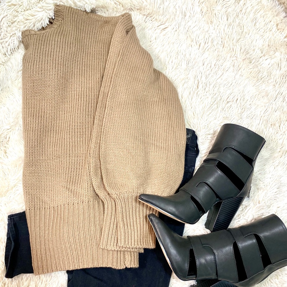Vici Dolls open tie back sweater
